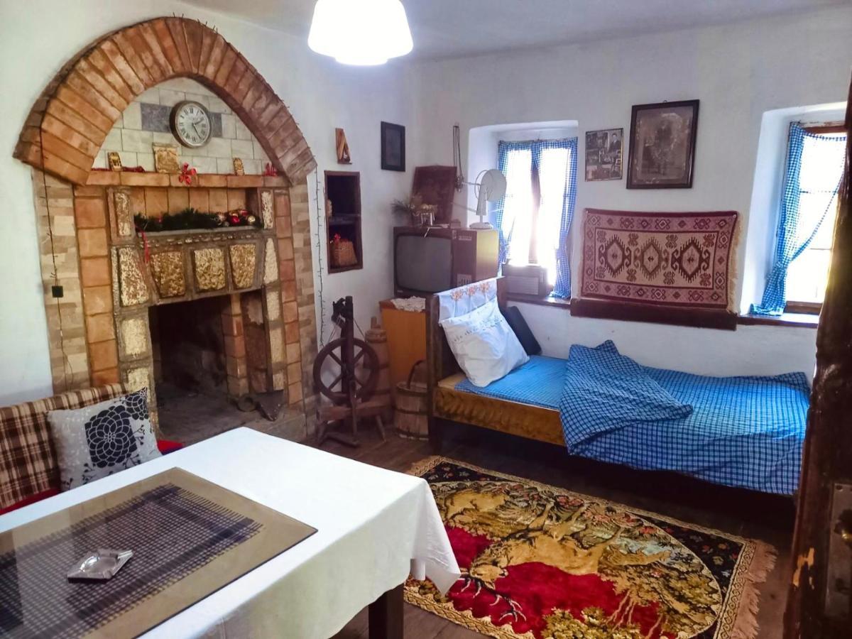 Etno Kuca Milidrag Βίλα Φότσα Εξωτερικό φωτογραφία